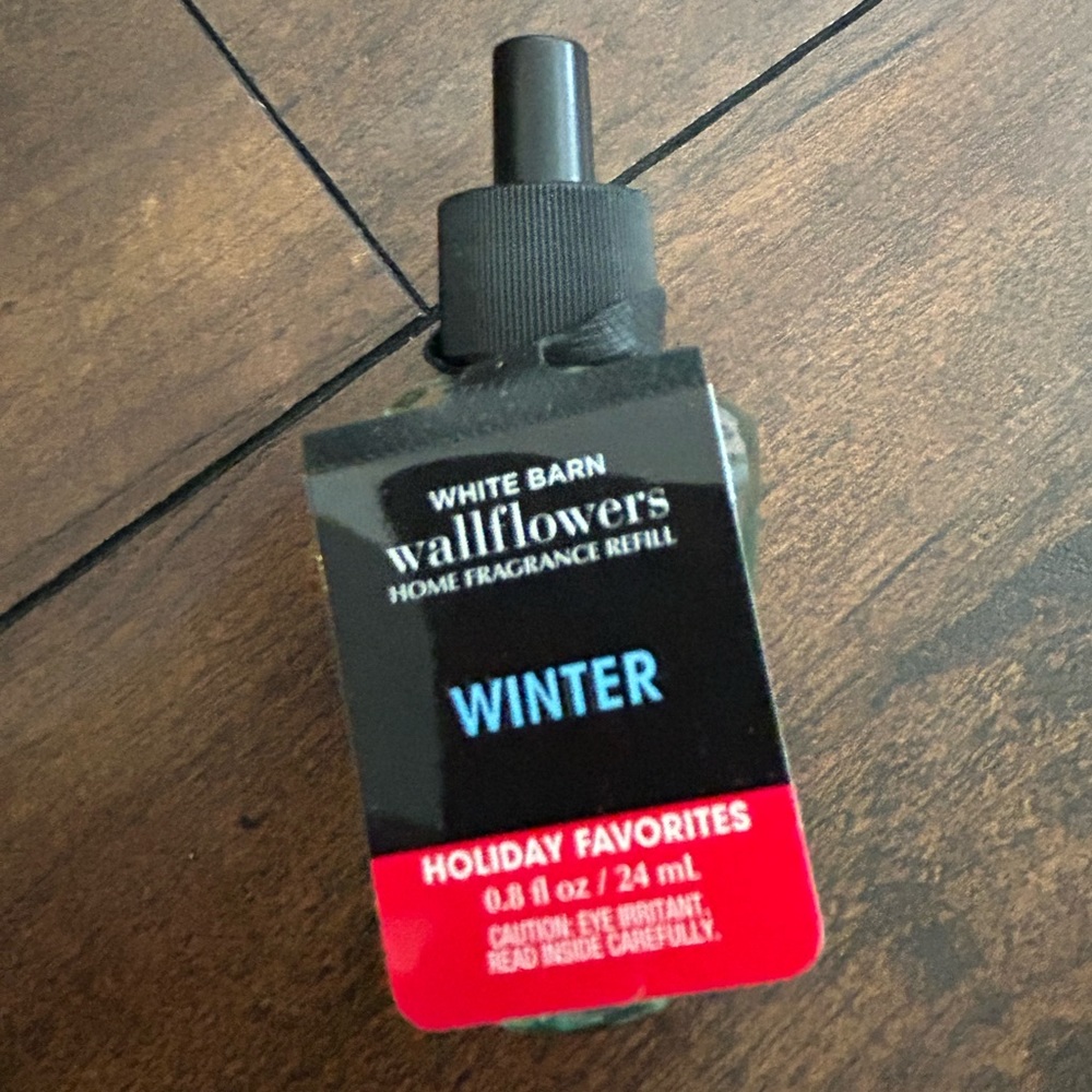 Winter Bath And Body Works Wallflower